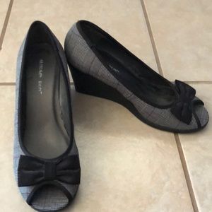 Black and Gray Plaid Wedges